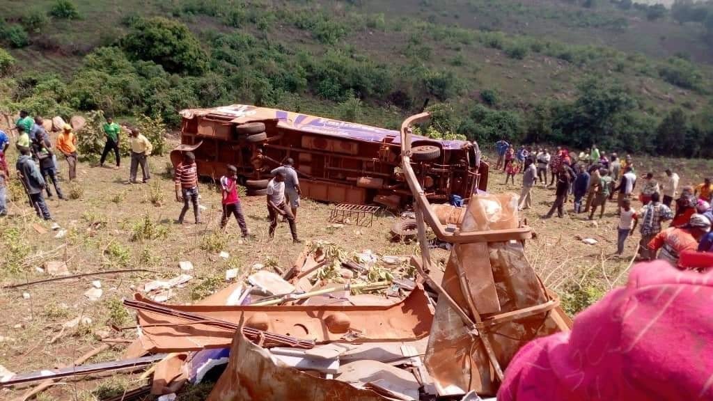 A passenger car rolls over in Tanzania causing 15 deaths
