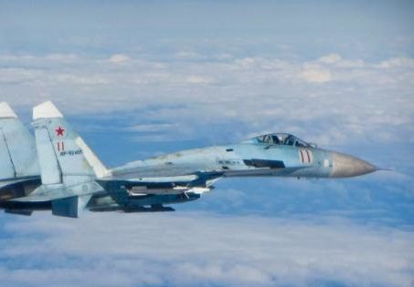 Two U.S. and German military aircraft flew close to the Russian border, Russian-Soviet -27 fighter jets took off and intercepted
