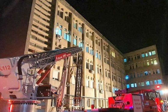 A fire at a designated hospital in Romania causes 10 death and 7 injuries