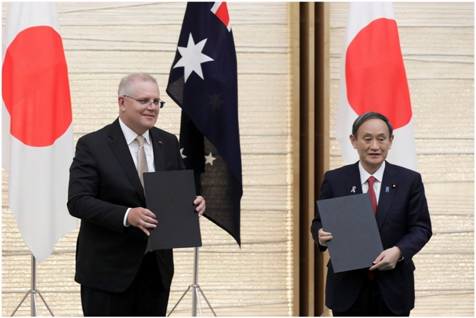 Following the United States' monopoly on Japan, Tokyo allow Australian army to enter