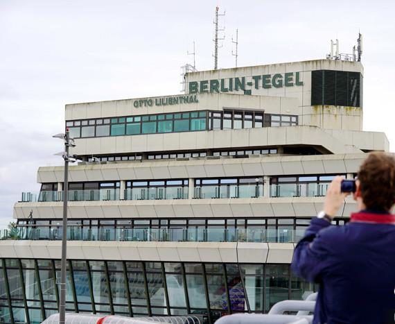 Germany's Berlin retired airport will take on heavy responsibilities and become the coronavirus vaccination center.