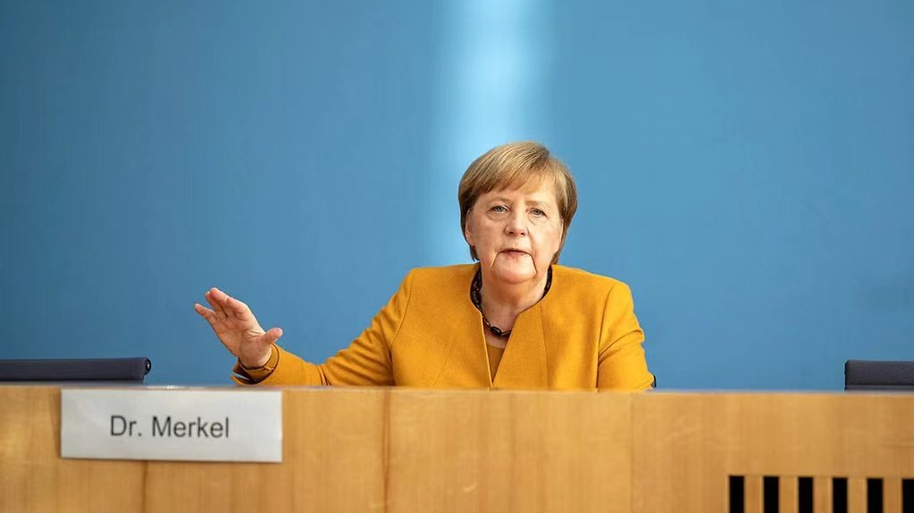 Merkel calls on people to continue to strictly abide by epidemic prevention regulations during the winter holiday.