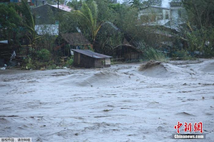 Typhoon "Swan" hit the Philippines has killed at least 16 Philippine President will inspect the disaster area