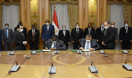 Egypt and Sudan sign a memorandum of understanding on cooperation in the field of military production