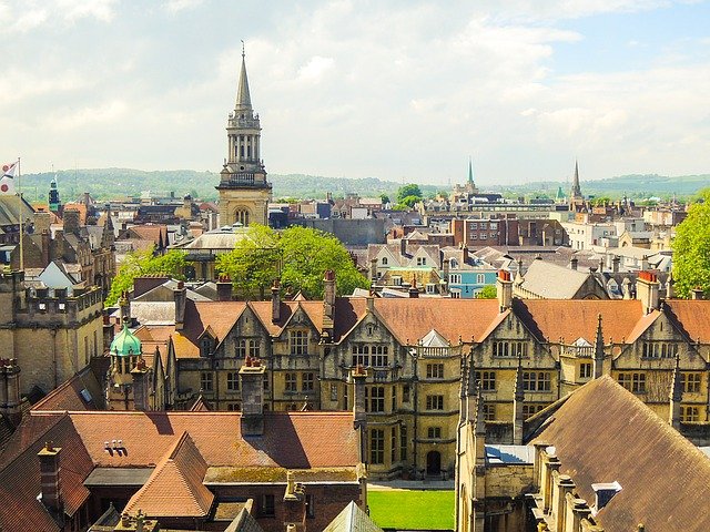Oxford forcing students and faculty to participate in "unconscious bias training" has been criticized.