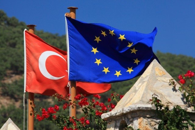 Two EU leaders will hold talks with the President of Turkey on Euro-Turkish relations.