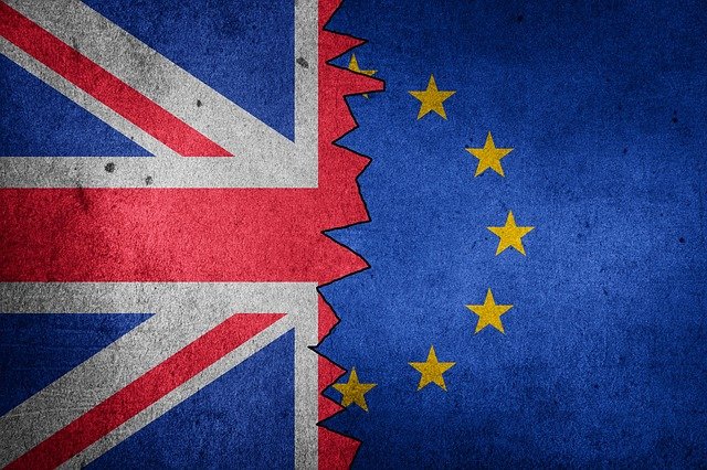 The British House of Commons passed the Brexit trade agreement by 521 votes to 73.