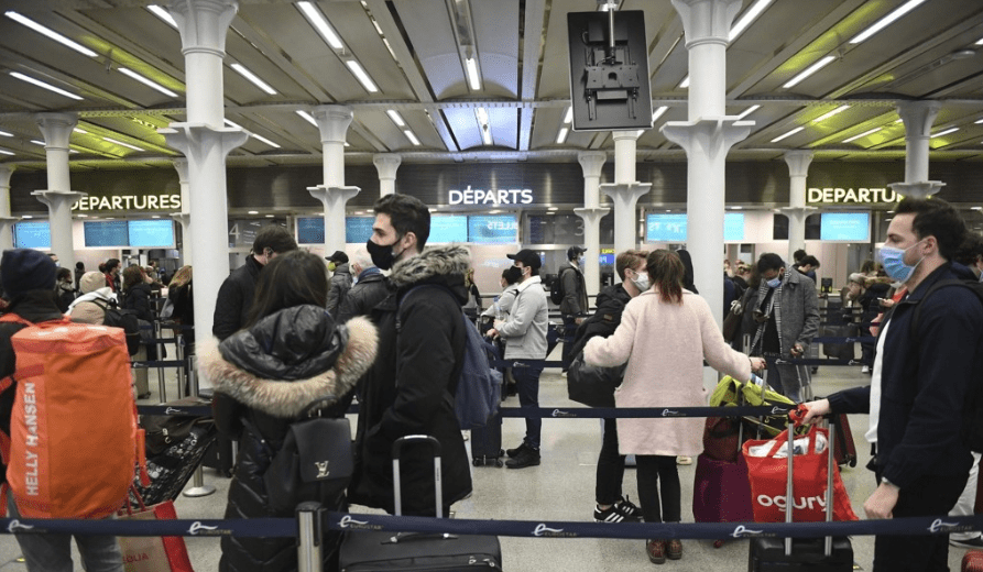 South Korea announces a ban on flights to the United Kingdom. All people entering the UK will be quarantined for 14 days.