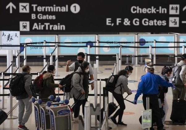 The number of Thanksgiving travelers in the United States hit a recent high. Cases rise and rise.