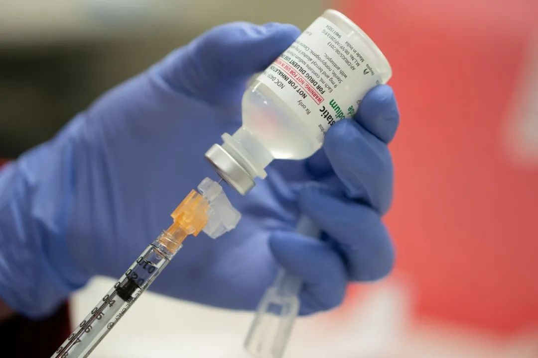 Rodrigo Duterte : Strange! Why are developed countries rushing to buy coronavirus vaccines?