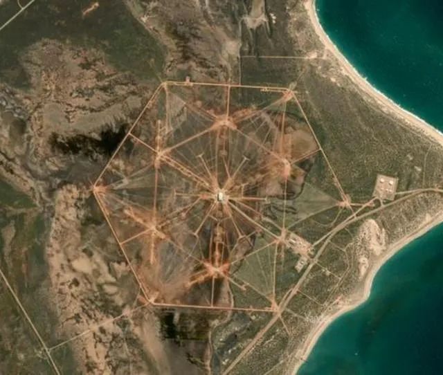 Australia's huge "alien hexagon" is hotly debated, the result is an investigation...