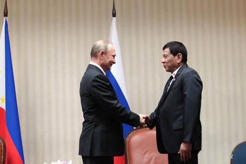 Duterte strongly invited Putin to visit the Philippines and thanked Russia for providing the Sputnik V vaccine.