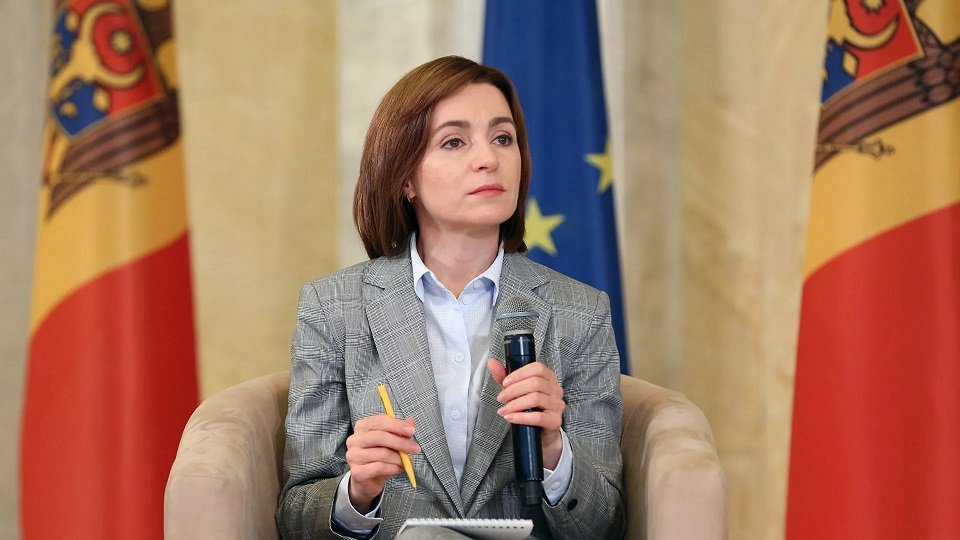 Maya Sandu takes office as the new president of Moldova