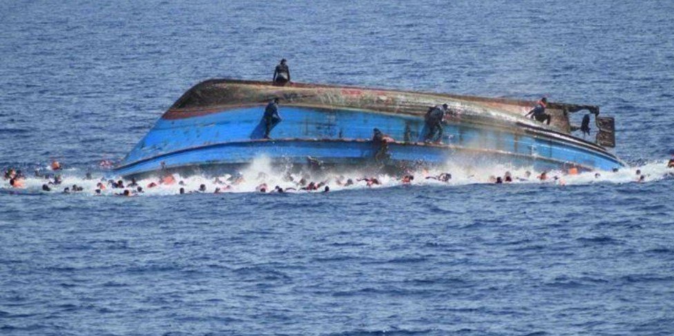 At least 33 people were killed in the boat capsizing of Lake Albert in East Africa.
