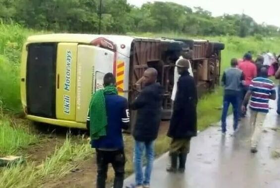 A serious traffic accident occurred in Zambia's Central Province, killing 5 people and injuring 55.