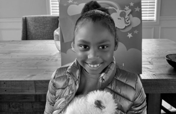 A 7-year-old girl was hit by stray bullets and died. American gun violence harms children.