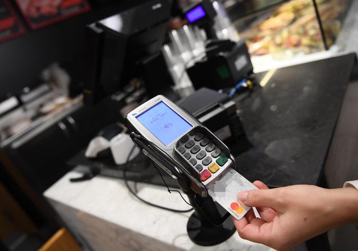 Italy pilots the incentive mechanism of "swipe card cashback" to encourage non-cash payments to combat tax evasion
