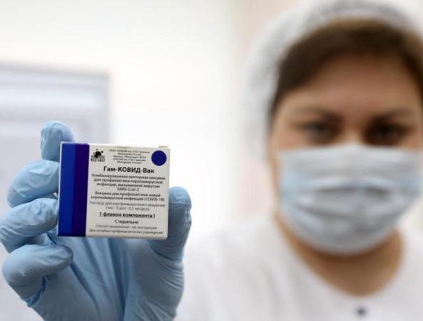 Russia's coronavirus vaccine is expected to produce 6 million doses a month from 2021. Astronauts will be vaccinated.