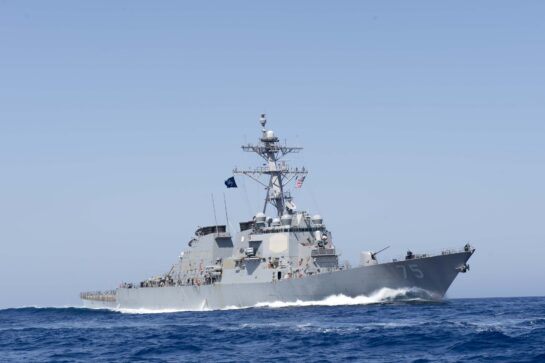 U.S. destroyer enters Black Sea, Russian forces quickly dispatched ships to follow