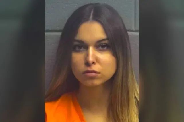 A 25-year-old female teacher in the United States was charged with rape.