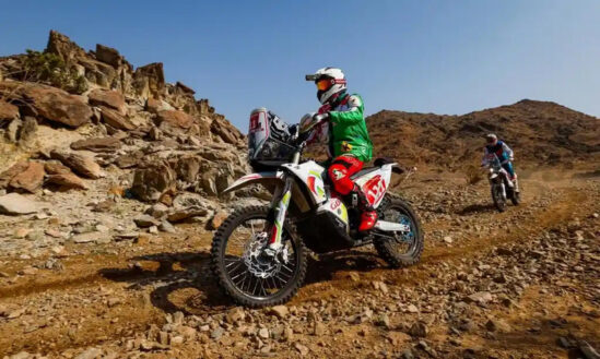 French driver crashed at the Dakar rally and died on the 5th.
