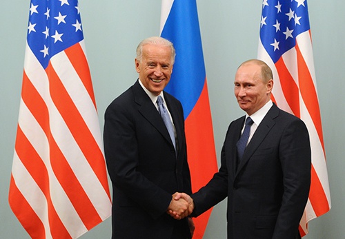 Biden announced that he would meet with Putin during the G7 meeting in June