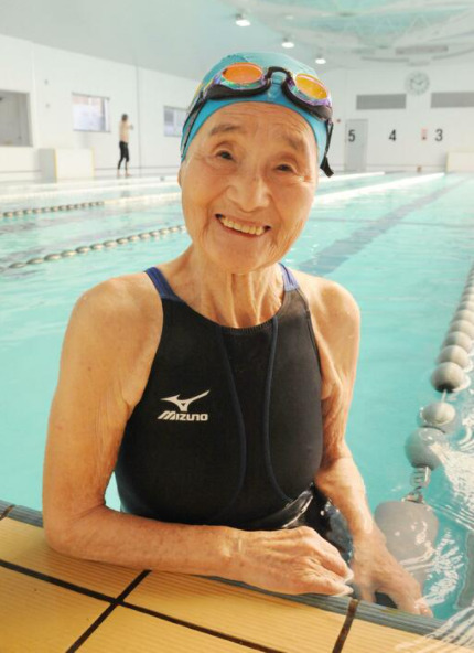 Japan's 106-year-old swimmer died: 18 world records broke after 100 years old