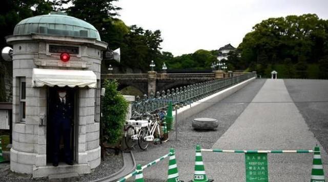 A Japanese man was arrested for breaking into the royal residence and staying for two hours after claiming to see members of the royal family.