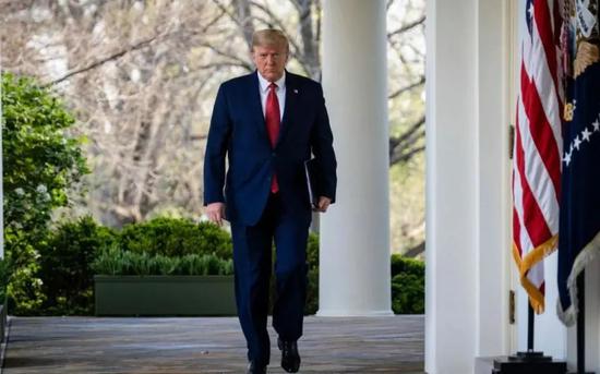 Trump waved his last "tariff stick" before leaving office.