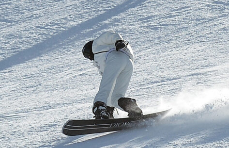 At least 109 employees contracted the novel coronavirus in a ski resort in the United States.