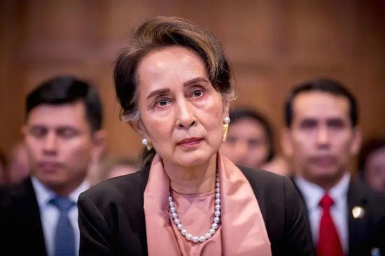 Daw Aung San Suu Kyi's "crime" was announced and may face 2-3 years in prison.