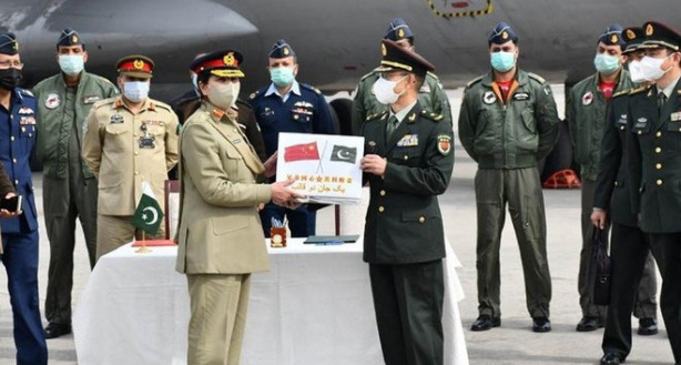 Chinese army provides COVID-19 vaccine to Pakistani army Pakistan: Express my deepest gratitude