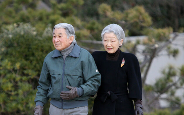 Does the Japanese royal family give priority to vaccination against the novel coronavirus? Officials say they don't do special things.