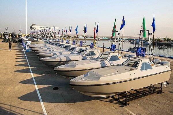 Iran's Revolutionary Guard Corps receives 340 offensive speedboats