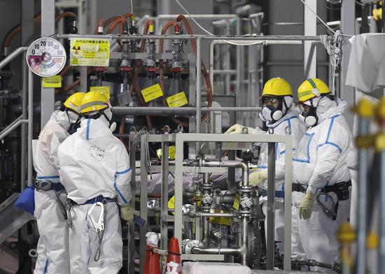 An abnormality in a facility at the Fukushima nuclear power plant may be caused by an earlier earthquake.