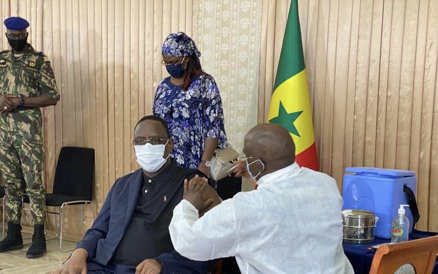 Senegalese President Salle vaccinated By SinoVac China's coronavirus Vaccine