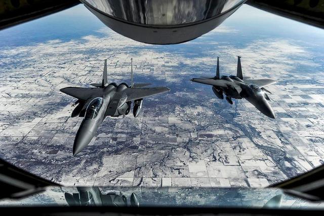 The U.S. Air Force prepares for World War III and simulates large-scale air confrontations between major powers.