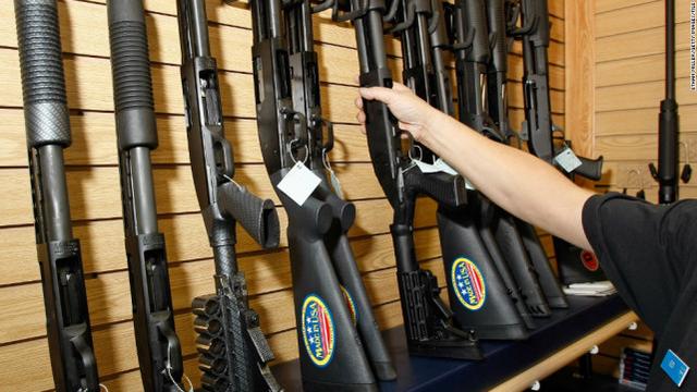 The United States reappears the "buying of guns" and the flood of guns has plunged into a vicious circle in American society.