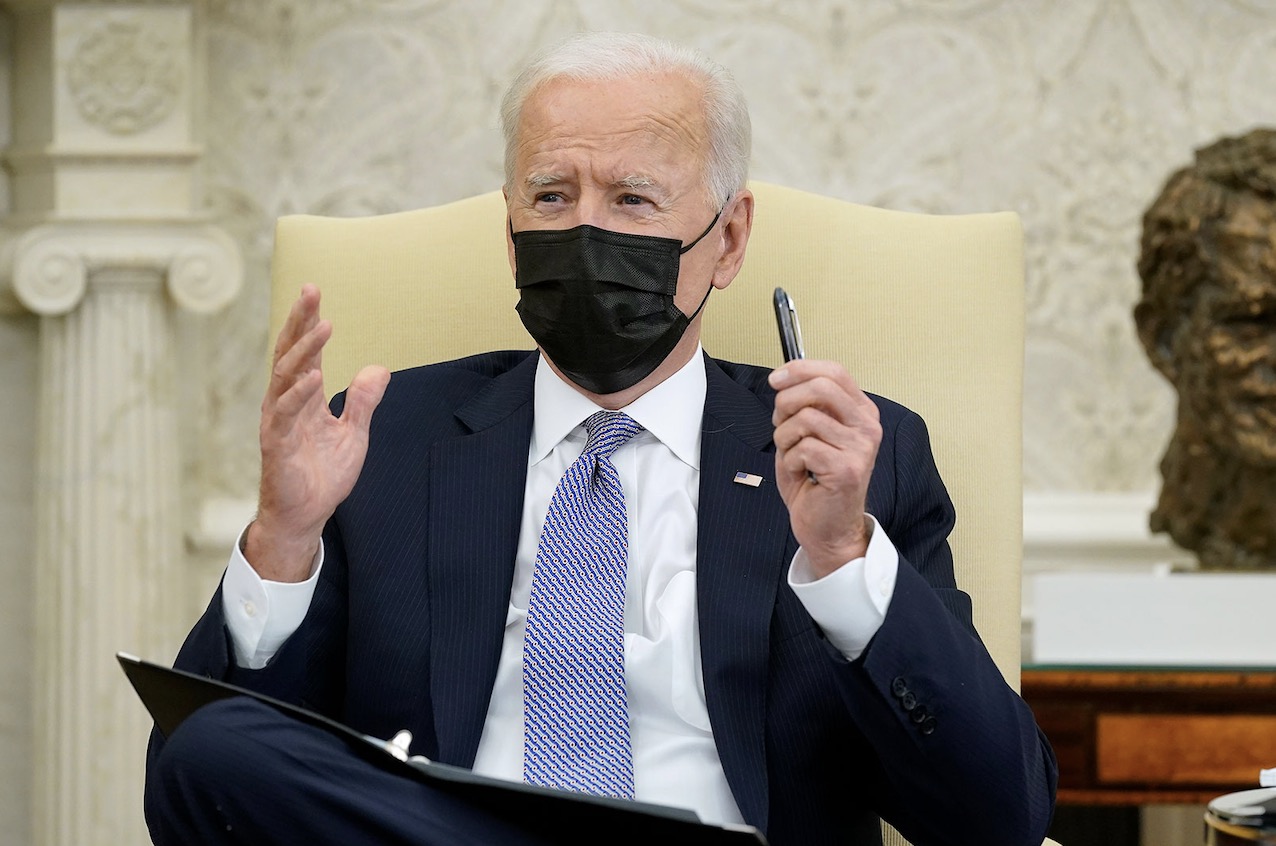Biden calls for 'peaceful protest' over police shooting of African-American man Wright