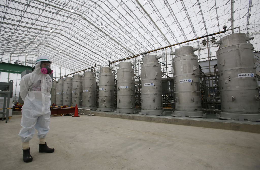 The South Korean government held an emergency meeting to discuss measures to deal with Japan's nuclear wastewater discharge.