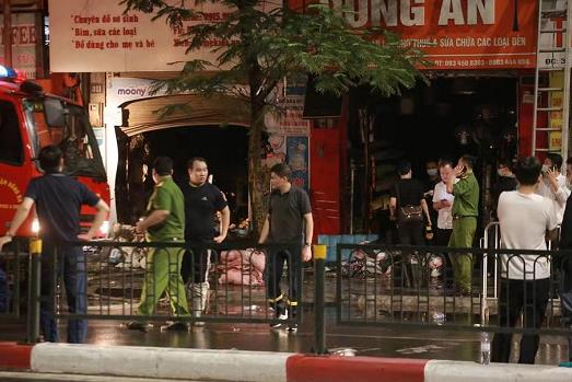 image 37 A fire broke out in a shop in Hanoi Vietnam killing 4 people.