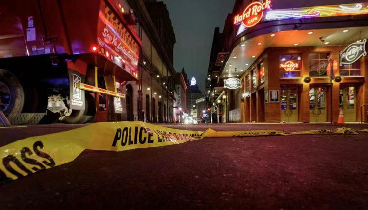 Five people have been injured in a shooting at a popular tourist attraction in New Orleans
