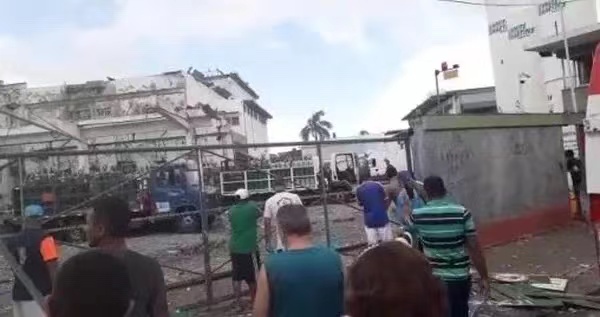 An explosion at an oxygen plant in northern Brazil has injured many people