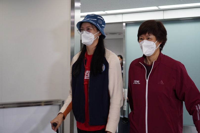 Chinese women's volleyball team arrives at Narita Airport in Japan to take part in the Women's Volleyball Test Match at the Tokyo Olympic Games
