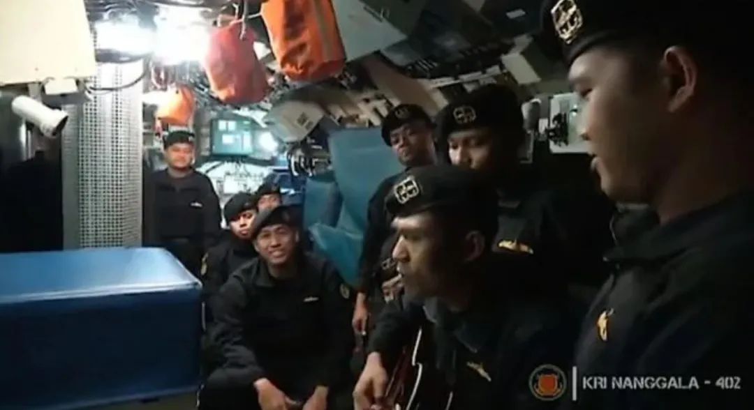 The crew of Indonesia's sunken submarine sang "Farewell" a few weeks ago