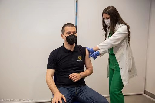 Montenegrin Speaker Becic was vaccinated against the coronavirus