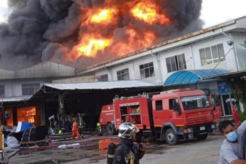 A fire has broke out at a plastics warehouse on the outskirts of Bangkok, Thailand