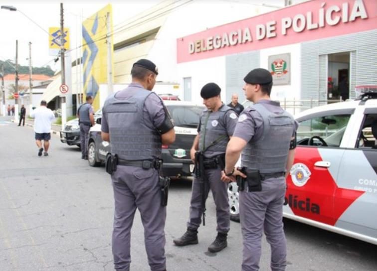 The number of Brazilian police officers taking sick leave for Coronavirus fell by about 82% after the Coronavirus vaccine was given