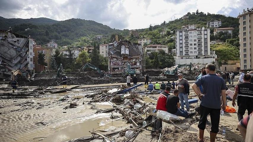The death toll from flooding in Turkey's Black Sea region has risen to 40