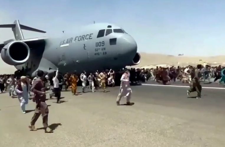 After the withdrawal of U.S. aircraft from Afghanistan, human remains were found on landing gear, the dead suspected civilians